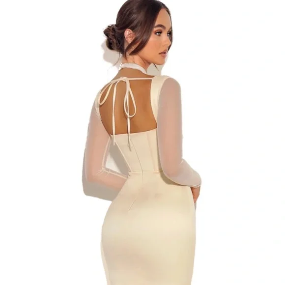 MISS CIRCLE Jocelynn Ivory Satin Mesh Long Sleeve Corset Dress - Picture 3 of 3